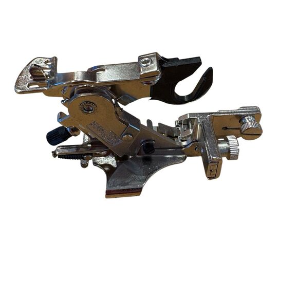 Universal Ultimate Ruffler Sewing Machine Part# 943100000 NIB - Picture 4 of 8